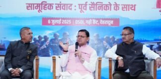 UTTARAKHAND:-‘विकसित उत्तराखण्ड@2047 सामूहिक संवाद-पूर्व सैनिकों के साथ’कार्यक्रम में शामिल हुए सीएम धामी कहा-राष्ट्र-प्रहरी के साथ पर्यावरण प्रहरी भी बने भूतपूर्व सैनिक