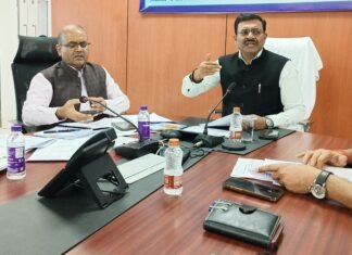 UTTARAKHAND:-हिमाचल प्रदेश जाएगा यूएसडीएमए का विशेषज्ञ दल,हिमाचल में अतिवृष्टि से उत्पन्न स्थितियों से निपटने के तौर-तरीकों का अध्ययन करेगा विशेषज्ञ दल