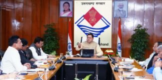 UTTARAKHAND:-मुख्यमंत्री पुष्कर धामी ने की स्वास्थ्य विभाग की समीक्षा,स्वास्थ्य सुविधाओं को बेहतर बनाने के लिए अधिकारियों को दिये सख्त निर्देश