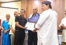 New Delhi:-प्रेस क्लब ऑफ इंडिया में प्रज्ञा आर्ट्स ग्रुप द्वारा आयोजित हुआ अखिल भारतीय नाट्य पुरस्कार समारोह,डॉ.हरिसुमन बिष्ट के नाटक ‘पुतले’ को मिला प्रथम पुरस्कार