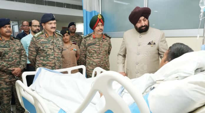 Dehradun:-राज्यपाल गुरमीत सिंह ने मिलिट्री हॉस्पिटल,देहरादून का भ्रमण कर धराली क्षेत्र में आई प्राकृतिक आपदा में घायल हुए जवानों से भेंट कर जाना उनका कुशलक्षेम