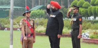 Dehradun:-79वें स्वतंत्रता दिवस के अवसर पर राजभवन में राज्यपाल लेफ्टिनेंट जनरल गुरमीत सिंह किया ने ध्वजारोहण