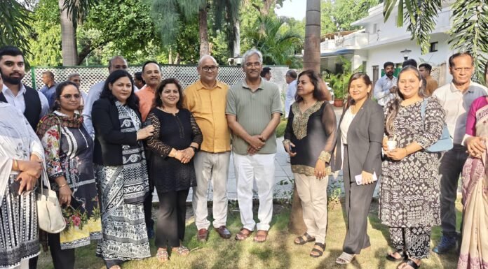 New Delhi:-सांसद त्रिवेन्द्र सिंह रावत से उत्तराखंड के अधिवक्ताओं की आत्मीय भेंट