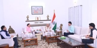 CM Dhami Delhi Visit:-केंद्रीय विद्युत मंत्री मनोहर लाल खट्टर से सीएम धामी ने की भेंट,राज्य के लिए कई महत्वपूर्ण विषयों पर की चर्चा