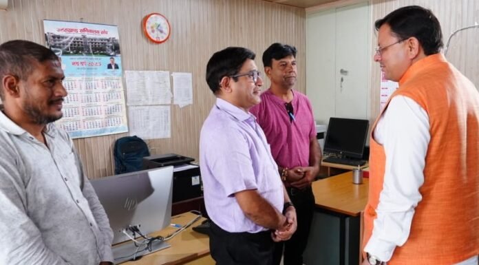 Dehradun:-मुख्यमंत्री पुष्कर धामी ने किया विधानसभा स्थित विभिन्न कार्यालयों का निरीक्षण