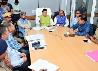 Dharali Cloudburst News:-धराली-हर्षिल में गतिमान राहत एवं बचाव कार्यों की देर शाम सीएम धामी धामी ने स्मार्ट कंट्रोल रूम उत्तरकाशी में की समीक्षा
