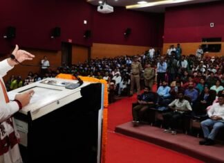 Dehradun:-हिमालय दिवस पर आयोजित समारोह में शामिल हुए सीएम धामी कहा-हिमालय संरक्षण के लिए प्रतिबद्ध होकर कार्य कर रही है सरकार