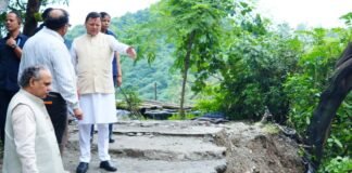 Dehradun:-राज्य आपदा परिचालन केंद्र पहुंचे सीएम धामी की देशभर में हुई अतिवृष्टि की समीक्षा,मसूरी रोड एवं किमाड़ी क्षेत्र का किया स्थलीय निरीक्षण