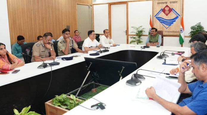 Dehradun:-मुख्य सचिव आनन्द बर्द्धन ने कुम्भ 2027 की तैयारियों के सम्बन्ध में ली बैठक,अधिकारियों को निर्देश-कुम्भ मेले से सम्बन्धित सभी स्थायी एवं अस्थायी प्रकृति के कार्यों की प्राथमिकता की जाए तय