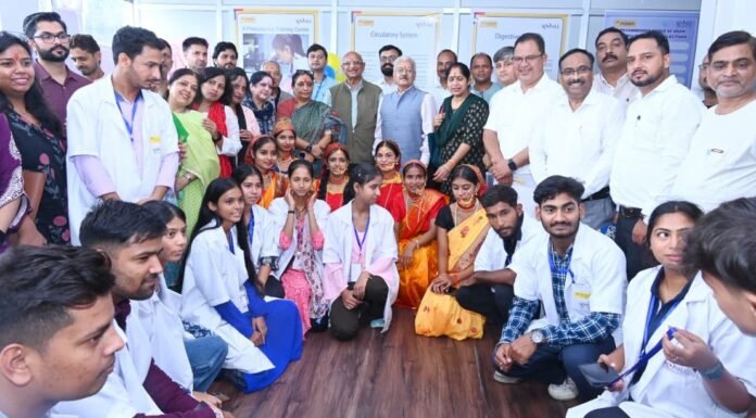 Kotdwar:-विधानसभा अध्यक्ष ऋतु खण्डूडी भूषण ने कोटद्वार में किया फ्लेबोटोमिस्ट ट्रेनिंग सेंटर का उद्घाटन कहा-फ्लेबोटोमिस्ट ट्रेनिंग सेंटर से स्वास्थ्य सेवाओं में सुधार के साथ युवाओं को मिलेगा रोजगार का अवसर