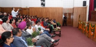 Dehradun:-राजभवन में मानसिक स्वास्थ्य पर जागरूकता कार्यक्रम का आयोजन,राज्यपाल गुरमीत सिंह ने कहा कि मानसिक स्वास्थ्य आज के समय की सबसे बड़ी आवश्यकता