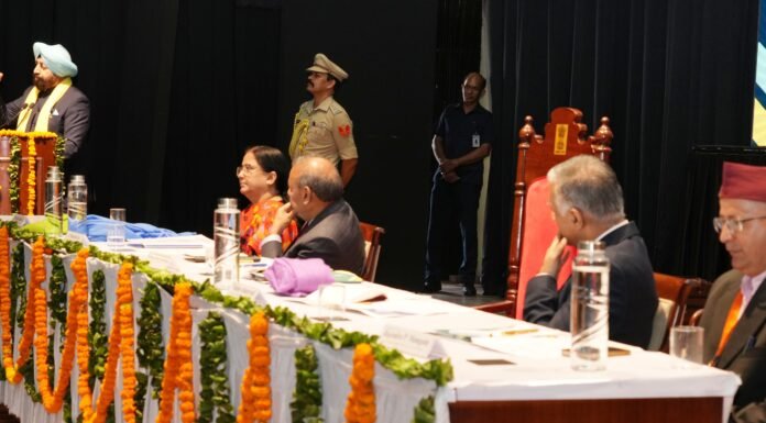 Dehradun:-राज्यपाल गुरमीत सिंह ने दून विश्वविद्यालय में आयोजित इंडियन एसोसिएशन ऑफ सोशल साइंस इंस्टीट्यूशंस के 24वें अंतर्राष्ट्रीय सम्मेलन के समापन सत्र में किया प्रतिभाग