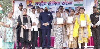 Uttar Pradesh:-राज्यपाल गुरमीत सिंह ने गाजियाबाद में राष्ट्रीय सैनिक संस्था द्वारा आयोजित ‘शहीद सम्मान समारोह’में मुख्य अतिथि के रूप में किया प्रतिभाग