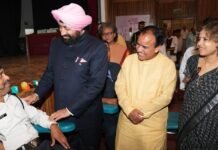 Dehradun:-राजभवन में किया गया‘स्वस्थ नारी,सशक्त परिवार’अभियान के अंतर्गत अधिकारियों,कर्मचारियों एवं उनके परिजनों के लिए वृहद स्वास्थ्य शिविर का आयोजन