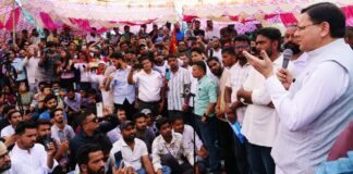 UKSSSC Paper Leak:-युवाओं के बीच पहुंचे सीएम धामी,परीक्षा प्रकरण में सीबीआई जांच की संस्तुति