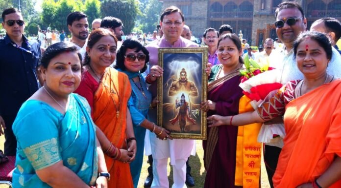 Diwali 2025:-मुख्यमंत्री आवास में मंत्रीगण,विधायकगण,भारतीय प्रशासनिक सेवा,पुलिस तथा वानिकी सेवाओं के अधिकारी गणों और प्रदेशभर से आए लोगों ने सीएम धामी से भेंट कर दीं दीपावली पर्व की शुभकामनाएं