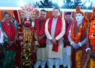 Dehradun:-मुख्यमंत्री पुष्कर धामी ने परेड ग्राउंड में रावण दहन कार्यक्रम में किया प्रतिभाग,उपस्थित जनसमूह को दी विजयदशमी की शुभकामनाएं