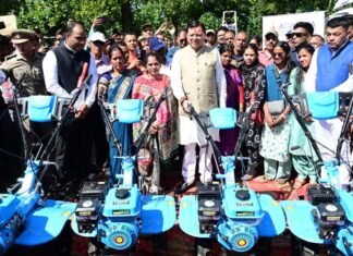 Champawat:-मुख्यमंत्री पुष्कर सिंह धामी ने ‘सशक्त बहना उत्सव’में महिलाओं को किया प्रोत्साहित कहा-“महिलाएँ बनें आत्मनिर्भर उत्तराखण्ड की अग्रदूत”