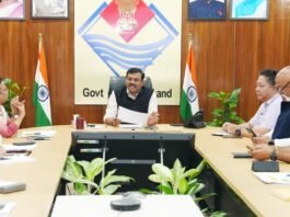 New Delhi:-मुख्य सचिव आनन्द बर्द्धन ने प्रधानमंत्री कार्यालय,चीफ ऑफ डिफेंस स्टाफ,गृह मंत्रालय एवं ग्रामीण विकास मंत्रालय के सचिवों के साथ राज्य हित से जुड़े महत्वपूर्ण विषयों पर की सार्थक चर्चा