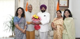 Diwali 2025:-सांसद त्रिवेन्द्र सिंह रावत ने राज्यपाल गुरमीत सिंह से शिष्टाचार भेंट कर दी दीपावली की शुभकामनाएं