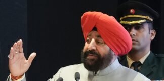 Dehradun:-सुरक्षा और पर्यावरण चुनौतियां तथा पर्यटन संभावनाओं विषय पर राजभवन में हुआ ‘विमर्श’,राज्यपाल गुरमीत सिंह नेमुख्य अतिथि के रूप में प्रतिभाग करते हुए किया कार्यक्रम का शुभारंभ