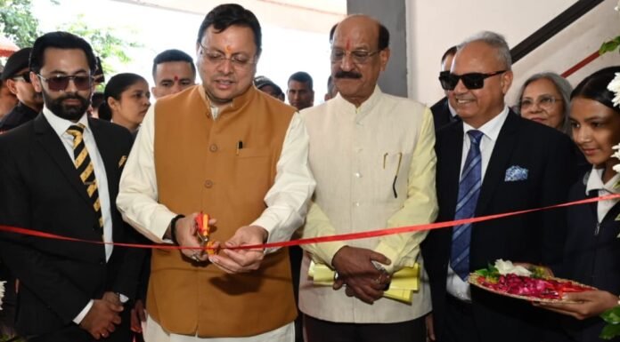 Dehradun:-ऋषिकेश इंटरनेशनल स्कूल के 12वें वार्षिकोत्सव कार्यक्रम का सीएम धामी ने दीप प्रज्ज्वलित कर किया शुभारंभ