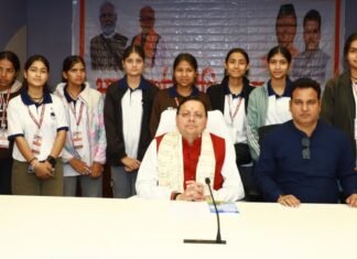 New Delhi:-मुख्यमंत्री पुष्कर धामी ने भारत दर्शन शैक्षिक भ्रमण कार्यक्रम-2025 में देवप्रयाग विधानसभा क्षेत्र के मेधावी छात्र-छात्राओं के साथ किया संवाद