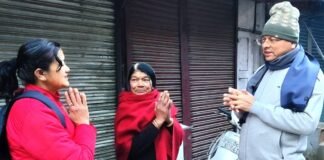 Nainital:-मुख्यमंत्री पुष्कर धामी ने मॉर्निंग वॉक के दौरान जनता से की मुलाकात,नैना देवी मंदिर सौंदर्यीकरण कार्यों का किया निरीक्षण