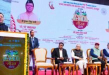 Uttarakhand:-आदि गौरव महोत्सव में पहुंचे सीएम धामी,भगवान बिरसा मुंडा को दी श्रद्धांजलि