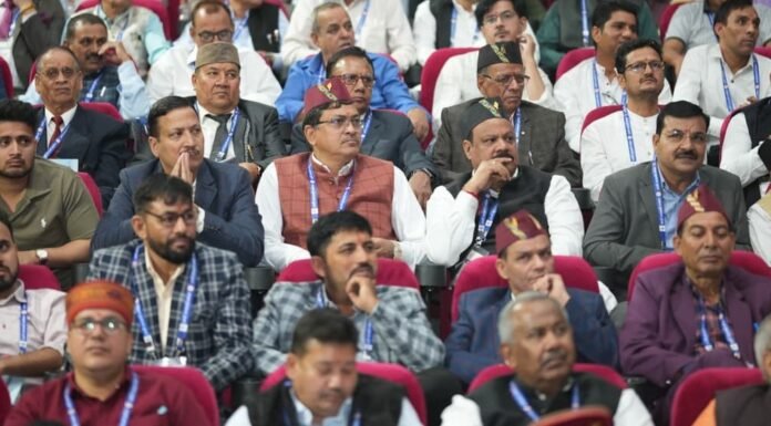 Pravasi Uttarakhandi Sammelan:-दूसरे सत्र में विभिन्न क्षेत्रों में महिलाओं की स्थिति पर चर्चा,संस्कृति,शिक्षा-स्वास्थ्य के विमर्श में नारी शक्ति की जय