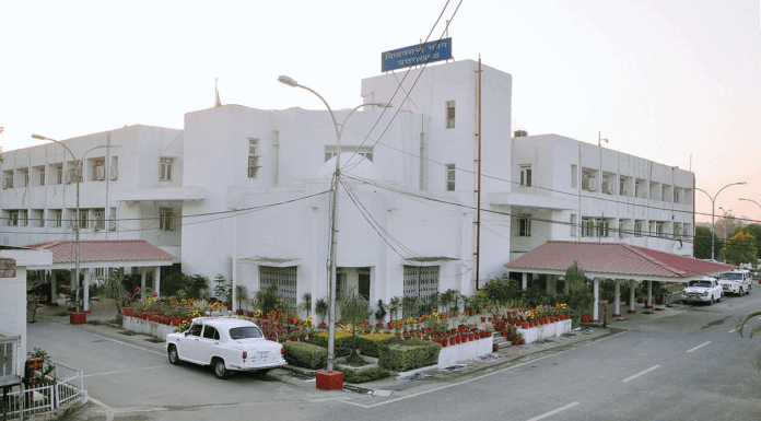 UTTARAKHAND:-उत्तराखण्ड विधानसभा बनी देश की पहली संवैधानिक संस्था,जिसने राष्ट्रीय स्वयंसेवक संघ के योगदान का किया औपचारिक अभिनंदन