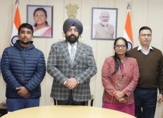 Dehradun:-राज्यपाल गुरमीत सिंह ने राजभवन में की तकनीकी नवाचारों से संबंधित चल रही विभिन्न परियोजनाओं की समीक्षा