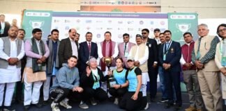 Tehri:-टिहरी झील में ‘इंटरनेशनल प्रेसिडेंट कप-2025’ व ‘चतुर्थ टिहरी वाटर स्पोर्ट्स कप-2025’ का समापन सीएम धामी ने विजेता खिलाड़ियों को किया सम्मानित
