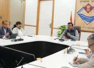 Dehradun:-मुख्य सचिव आनन्द बर्द्धन ने ली सचिव समिति बैठक-सभी सरकारी प्राथमिक और माध्यमिक विद्यालयों को गर्ल्स टॉयलेट से 8 मार्च, 2026 तक निर्माण कार्य से आच्छादित करने के निर्देश