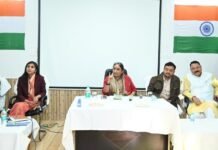 Kotdwar:-विधानसभा अध्यक्ष ऋतु खण्डूडी ने विधानसभा क्षेत्र से संबंधित विभिन्न सार्वजनिक समस्याओं के निवारण हेतु जिला स्तरीय अधिकारियों के साथ की महत्वपूर्ण बैठक