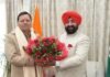 Dehradun:-मुख्यमंत्री पुष्कर सिंह धामी ने राज्यपाल गुरमीत सिंह भेंट कर दी नववर्ष-2026 की शुभकामनाएं