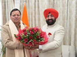 Dehradun:-मुख्यमंत्री पुष्कर सिंह धामी ने राज्यपाल गुरमीत सिंह भेंट कर दी नववर्ष-2026 की शुभकामनाएं