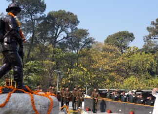 Dehradun:-राज्यपाल गुरमीत सिंह ने उत्तराखण्ड सब एरिया द्वारा सशस्त्र बल भूतपूर्व सैनिक दिवस के अवसर पर शौर्य स्थल में वीर शहीदों को अर्पित की श्रद्धांजलि