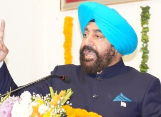 Uttarakhand:-राज्यपाल गुरमीत सिंह ने गणतंत्र दिवस के अवसर पर सभी प्रदेशवासियों को दी हार्दिक बधाई एवं शुभकामनाएँ