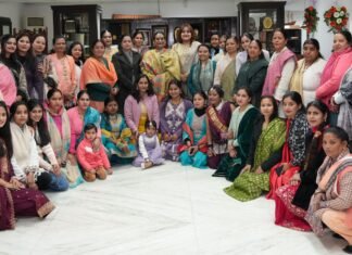 Dehradun:-लोक भवन में लोहड़ी पर्व के पावन अवसर पर भव्य एवं उल्लासपूर्ण कार्यक्रम का आयोजन