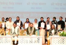 Uttarakhand:-मुख्यमंत्री पुष्कर सिंह धामी ने 1035 सहायक अध्यापकों को प्रदान किए नियुक्ति पत्र