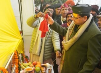 Udham Singh Nagar:-मकर संक्रांति के अवसर पर सीएम धामी ने खटीमा में ब्रह्मदेव मंदिर,भगवान शिव एवं हनुमान जी की प्रतिमा का किया अनावरण