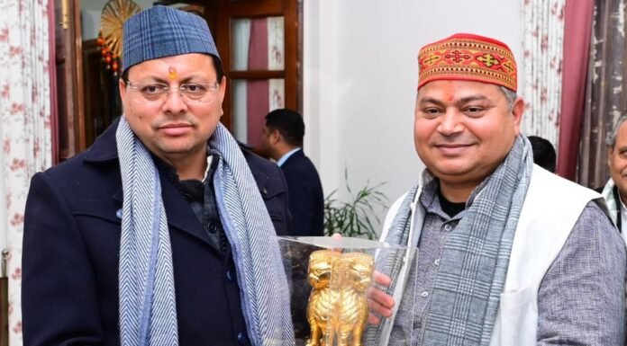 Uttarakhand:-केंद्रीय राज्य मंत्री डॉ.राज भूषण चौधरी ने मुख्यमंत्री पुष्कर सिंह धामी से शिष्टाचार भेंट