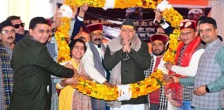 Uttarkashi:-कंडार देवता तथा हरि महाराज की डोली के सानिध्य में उत्तरकाशी के ऐतिहासिक माघ मेले का सीएम धामी ने किया शुभारंभ