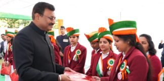 Republic Day 2026:-मुख्य सचिव आनंद बर्द्धन ने सचिवालय में ध्वज फहराकर प्रदेशवासियों और सचिवालय परिवार को दी गणतंत्र दिवस की बधाई