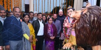 Kotdwar:-विधानसभा अध्यक्ष ऋतु खण्डूडी ऐतिहासिक एवं पौराणिक स्थल कण्वाश्रम में चक्रवर्ती सम्राट महाराज भरत जी की भव्य मूर्ति का उद्घाटन कर किया जनसमर्पित