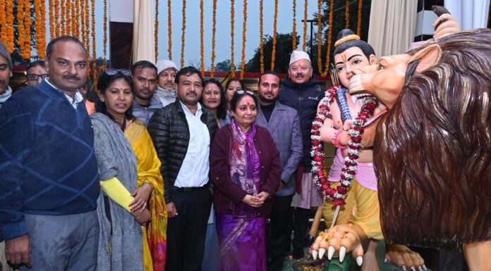 Kotdwar:-विधानसभा अध्यक्ष ऋतु खण्डूडी ऐतिहासिक एवं पौराणिक स्थल कण्वाश्रम में चक्रवर्ती सम्राट महाराज भरत जी की भव्य मूर्ति का उद्घाटन कर किया जनसमर्पित