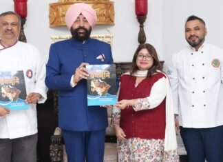 Uttarakhand:-राज्यपाल गुरमीत सिंह ने किया ‘फ्लेवर ऑफ देवभूमि’ पुस्तक का विमोचन