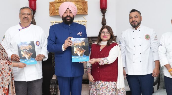 Uttarakhand:-राज्यपाल गुरमीत सिंह ने किया ‘फ्लेवर ऑफ देवभूमि’ पुस्तक का विमोचन