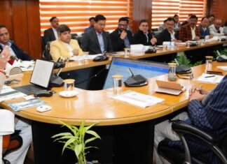 Uttarakhand:-मुख्यमंत्री पुष्कर धामी की अध्यक्षता में हुई पिटकुल की समीक्षा बैठक,परियोजनाओं की प्रगति पर विस्तृत मंथन